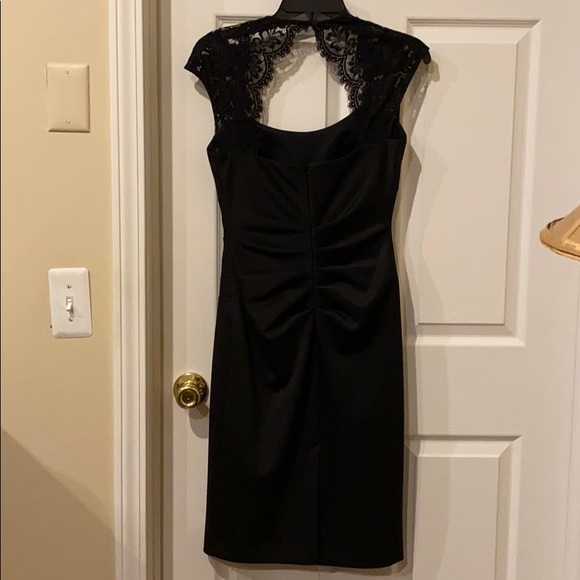 open lace back dress - Picture 2 of 2